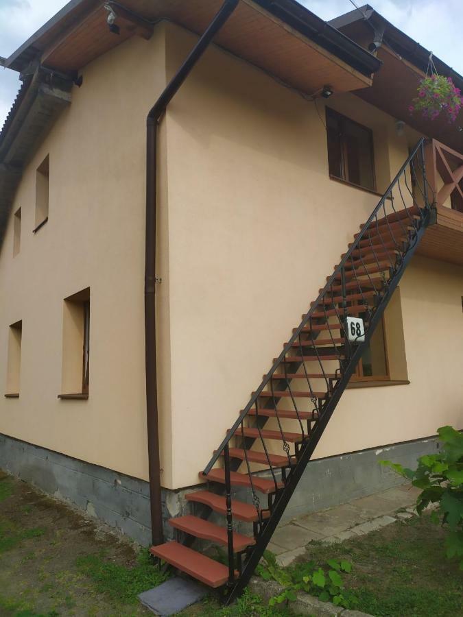 Садиба У Богдана Skole Dış mekan fotoğraf